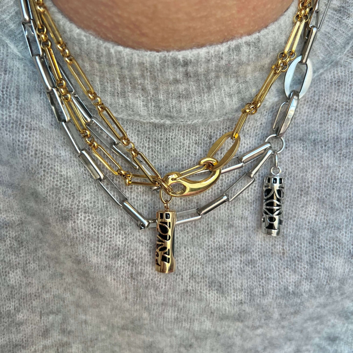 COLLIER TIKI