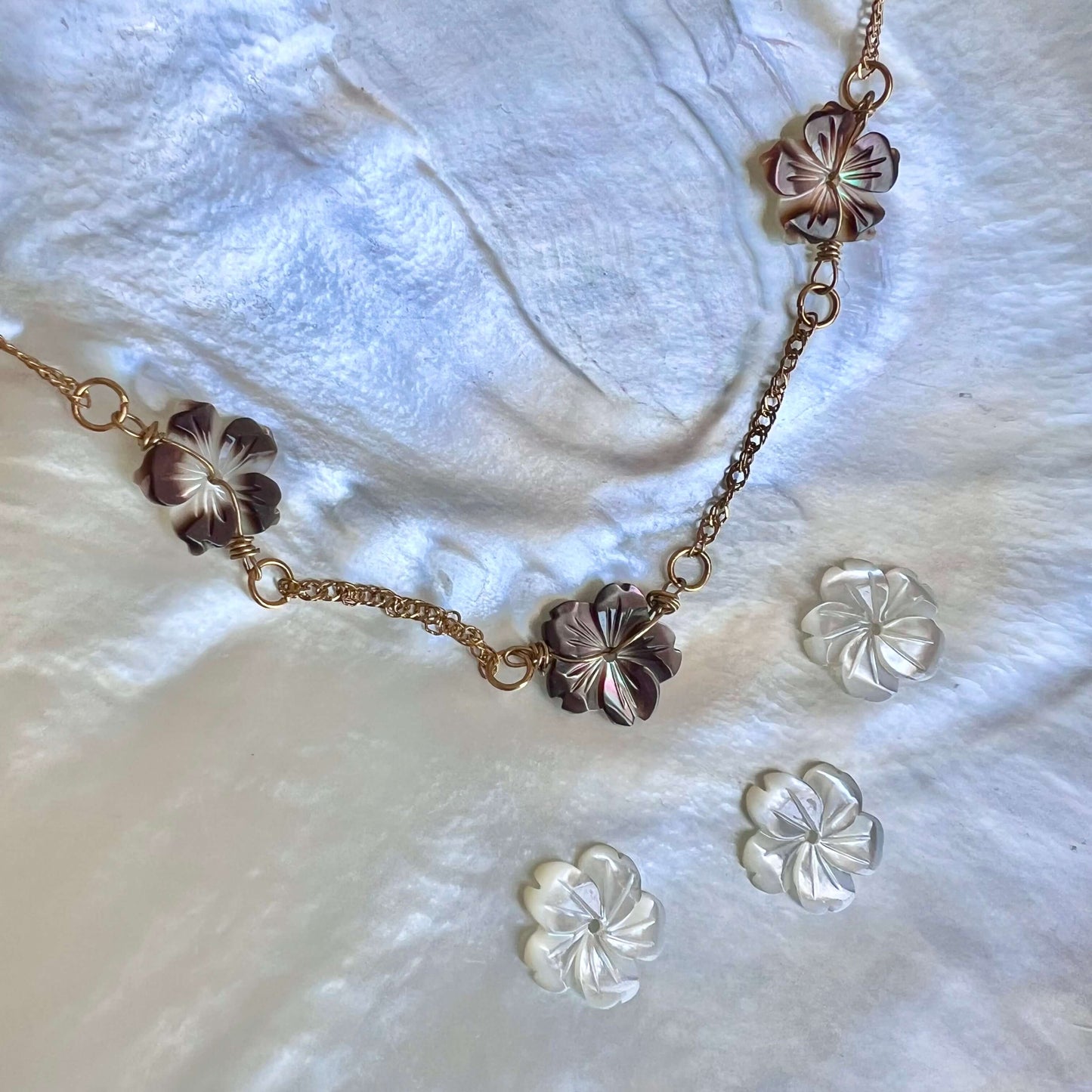COLLIER MERAHI