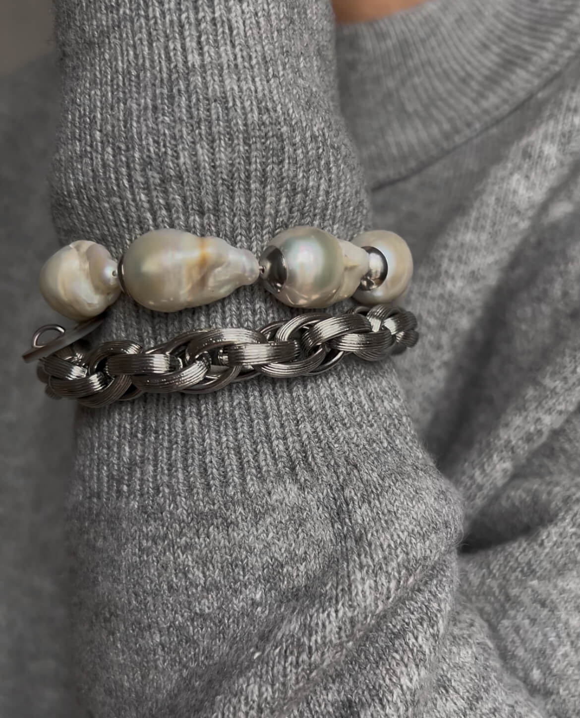 COLLIER