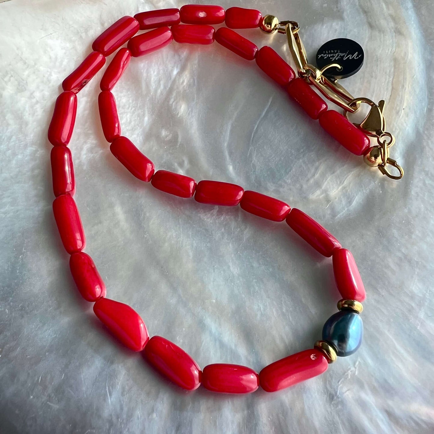 COLLIER TIRIVARA