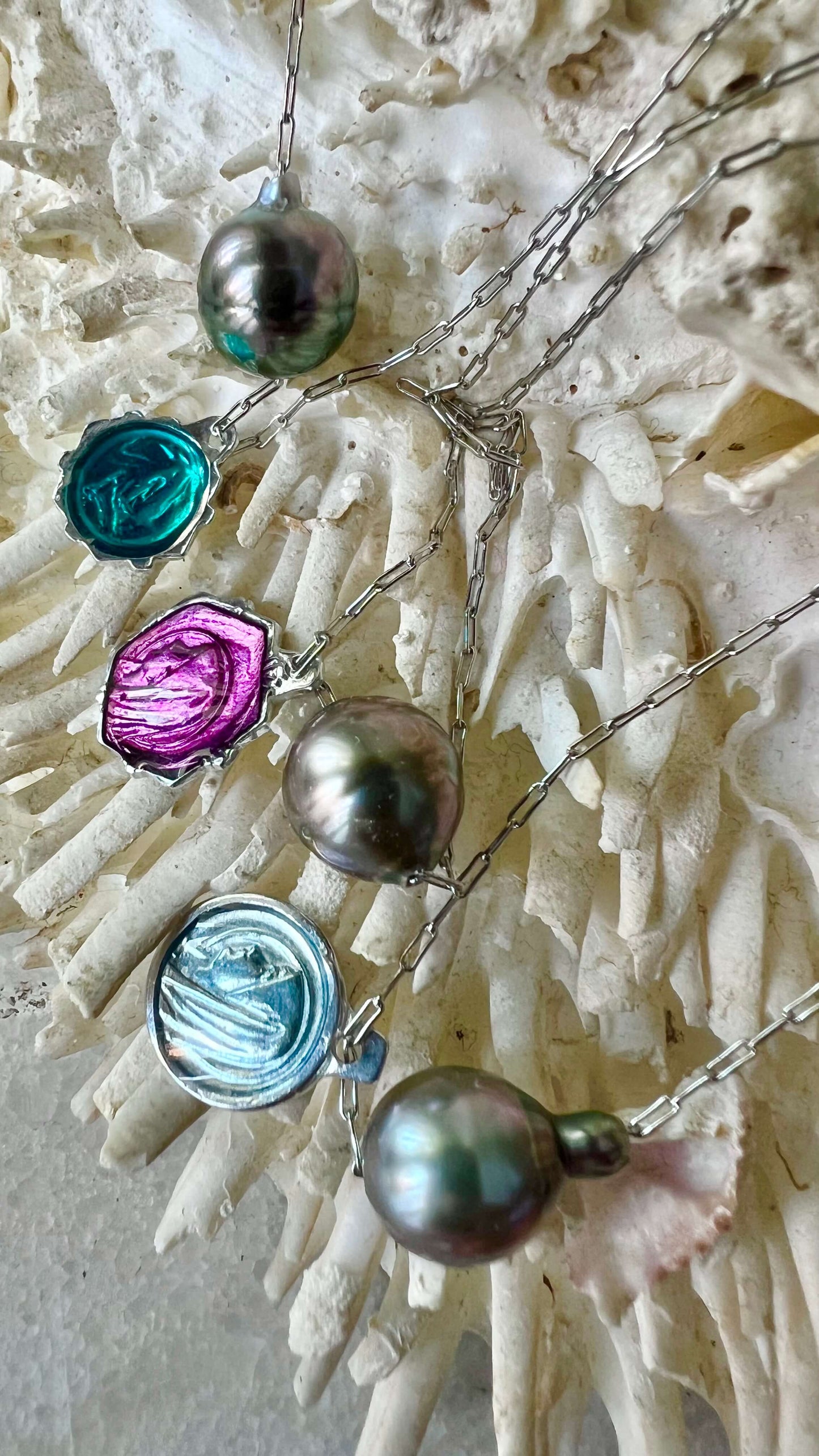 COLLIER 'UPU