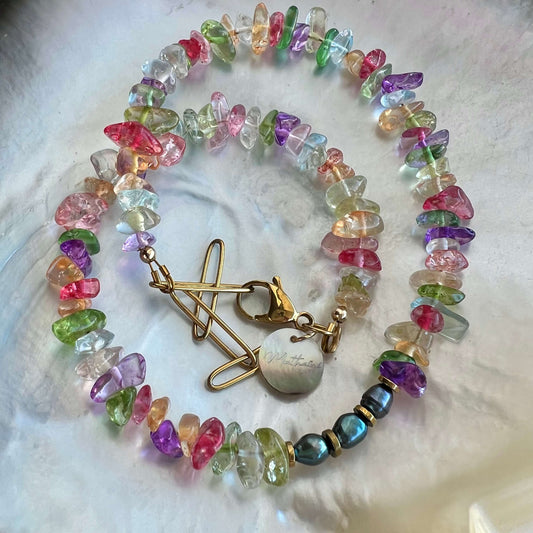 COLLIER TĪHAE