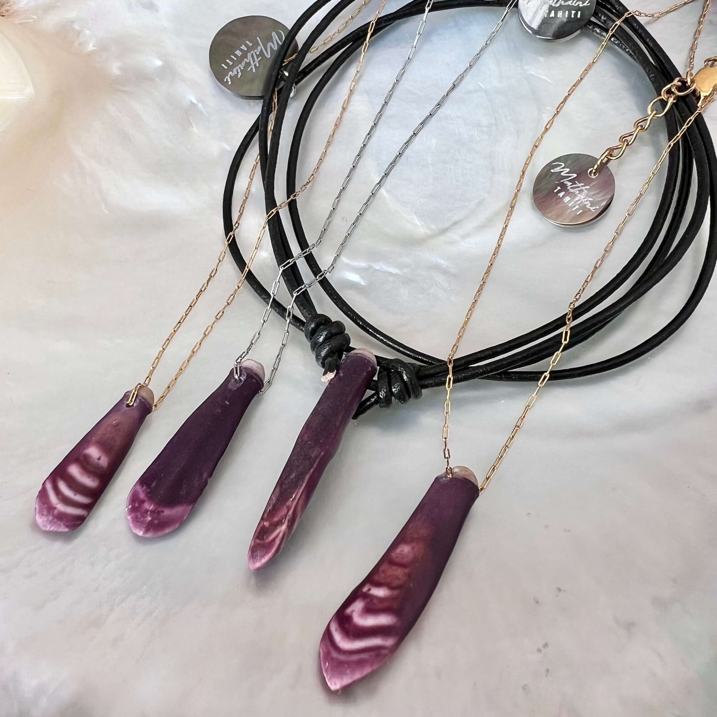 LOT DE 2 COLLIERS VANA