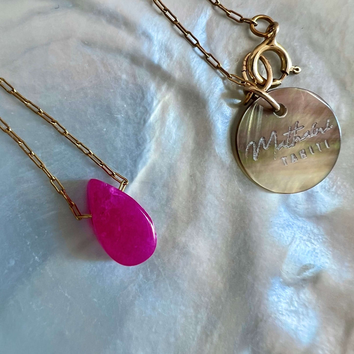 COLLIER HIHI