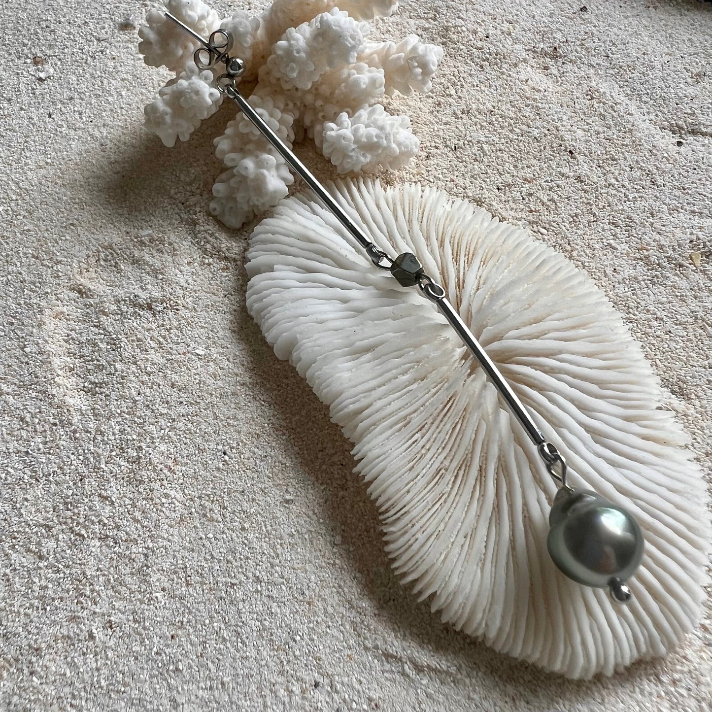 MONO ou PAIRE de BOUCLE TAUĀMURI-Mathaini Tahiti